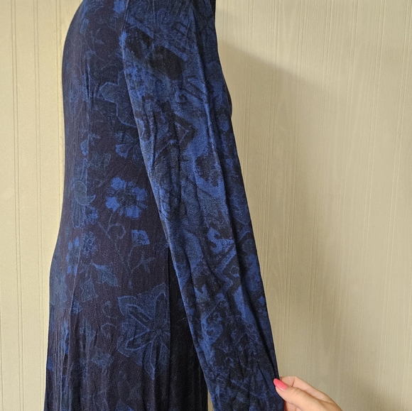 Soft surroundings long sleeve maxi dress - Picture 5 of 6